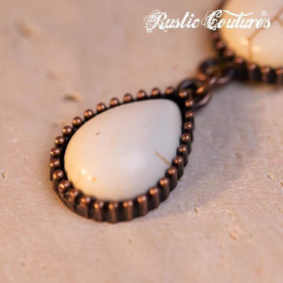 Rustic Couture's Western Necklace Earrings Jewelry Set for Women - Picture 7 of 7